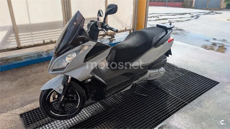 Kymco Super Dink 300 2600 € 2013 Málaga - 1