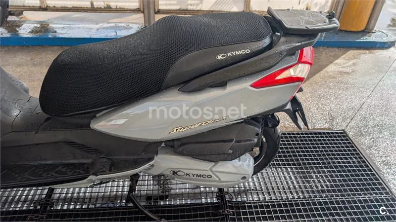 Kymco Super Dink 300 - Vista 5