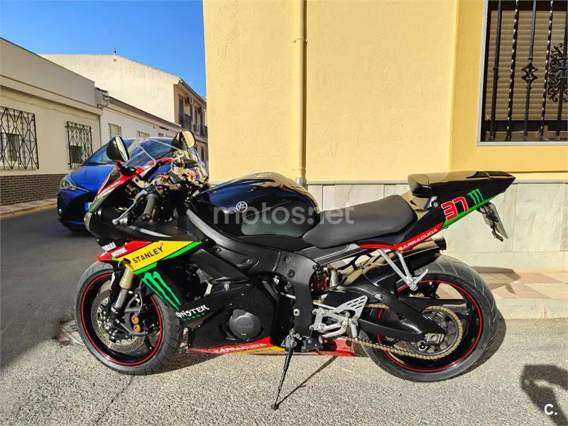 Yamaha YZF-R6 2999 € 2007 Granada - 1