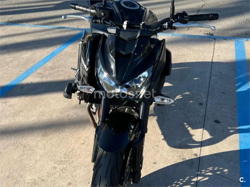 Kawasaki Z800 - Vista 5