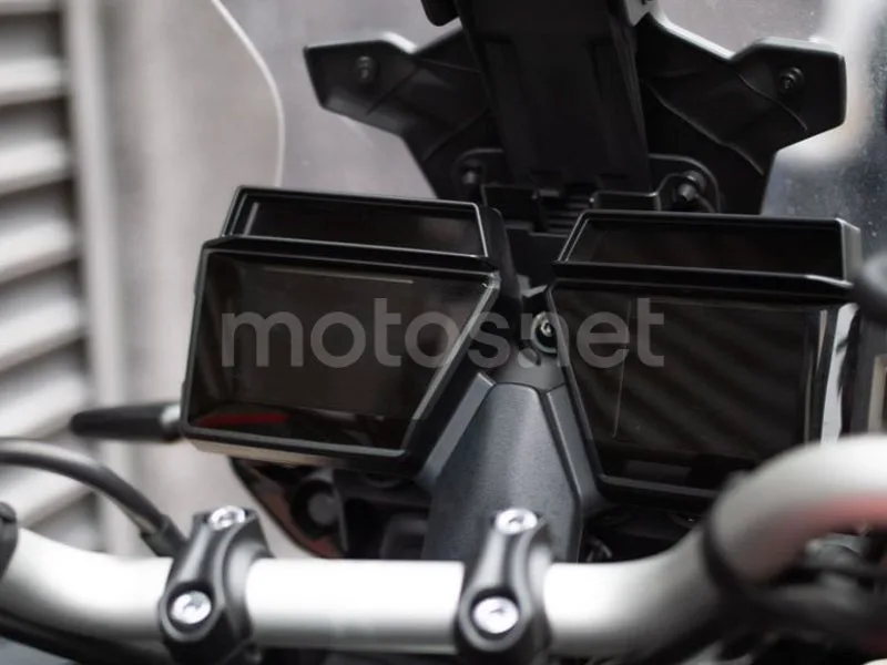 Yamaha Tracer 9 - Vista 9