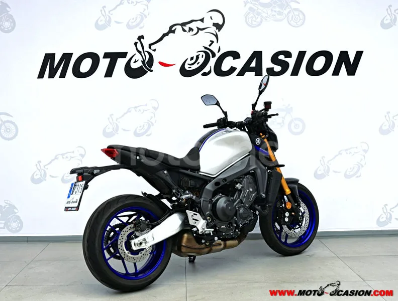 Yamaha MT-09 - Vista 3