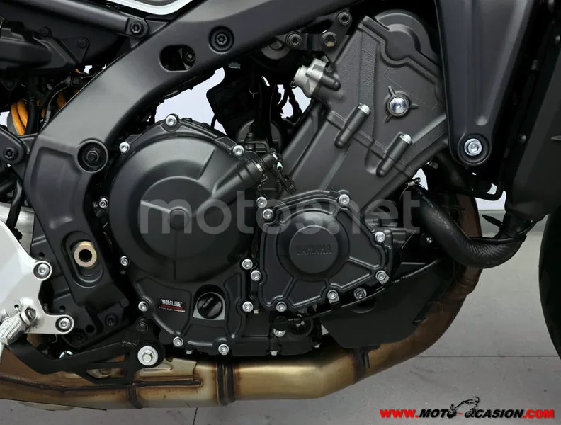 Yamaha MT-09 - Vista 5