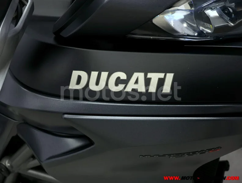 Ducati Multistrada - Vista 9
