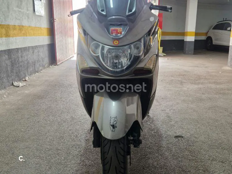 Kymco Xciting 500R - Vista 3