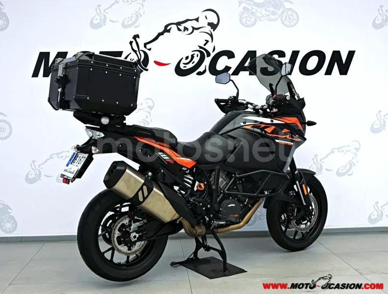 KTM 1090 Adventure - Vista 3