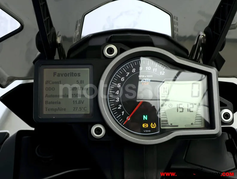 KTM 1090 Adventure - Vista 6