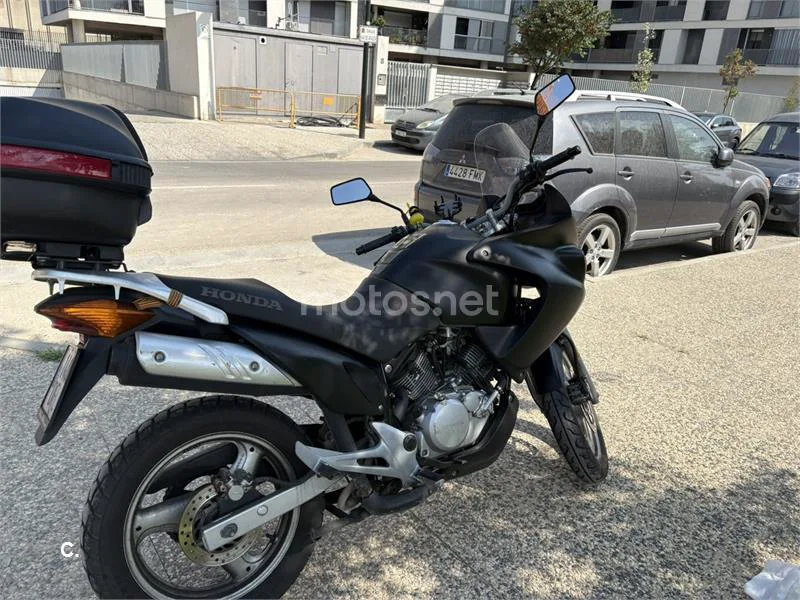 Honda XL125V Varadero - Vista 5