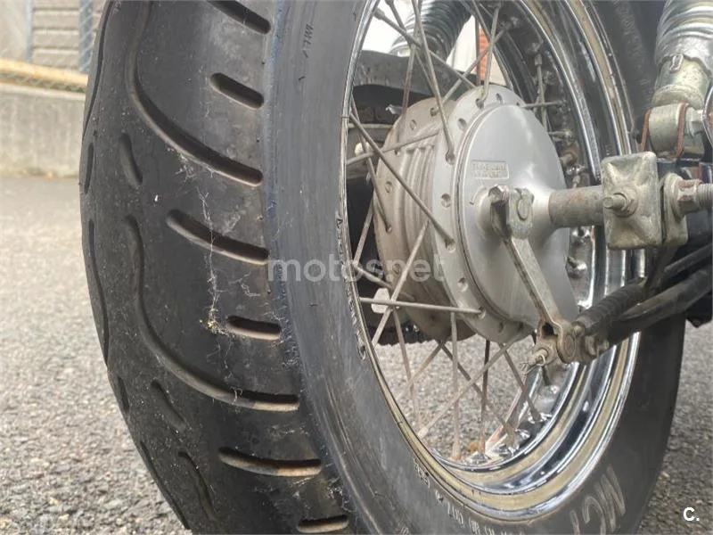 Suzuki Marauder 125 - Vista 12