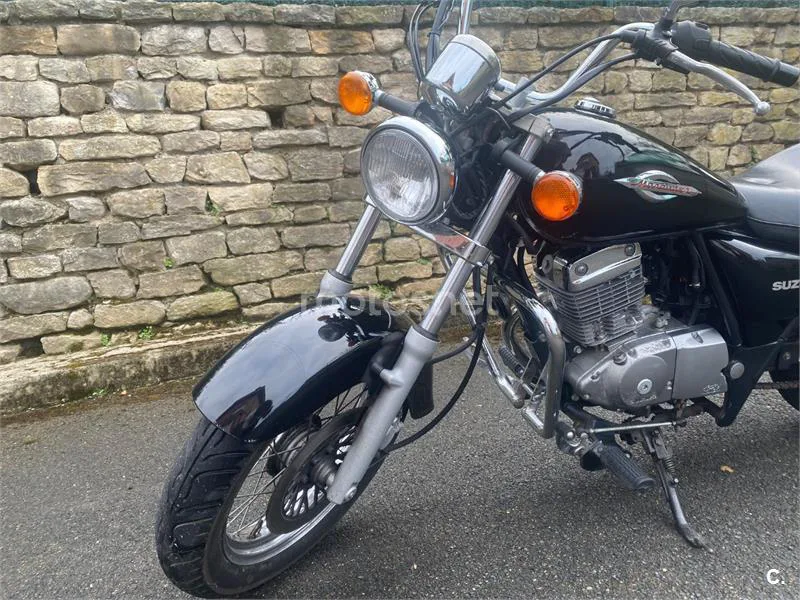 Suzuki Marauder 125 - Vista 3