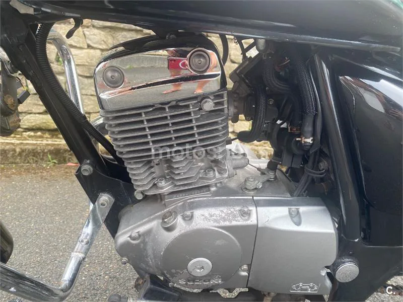 Suzuki Marauder 125 - Vista 7