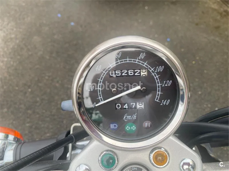 Suzuki Marauder 125 - Vista 8