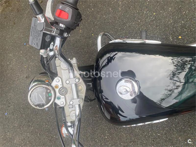 Suzuki Marauder 125 - Vista 9