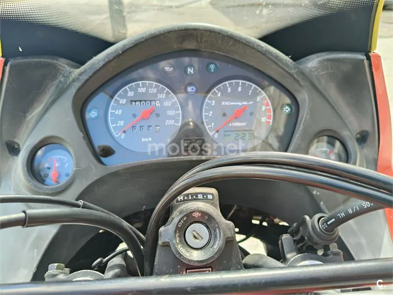 Honda XL650V Transalp - Vista 4