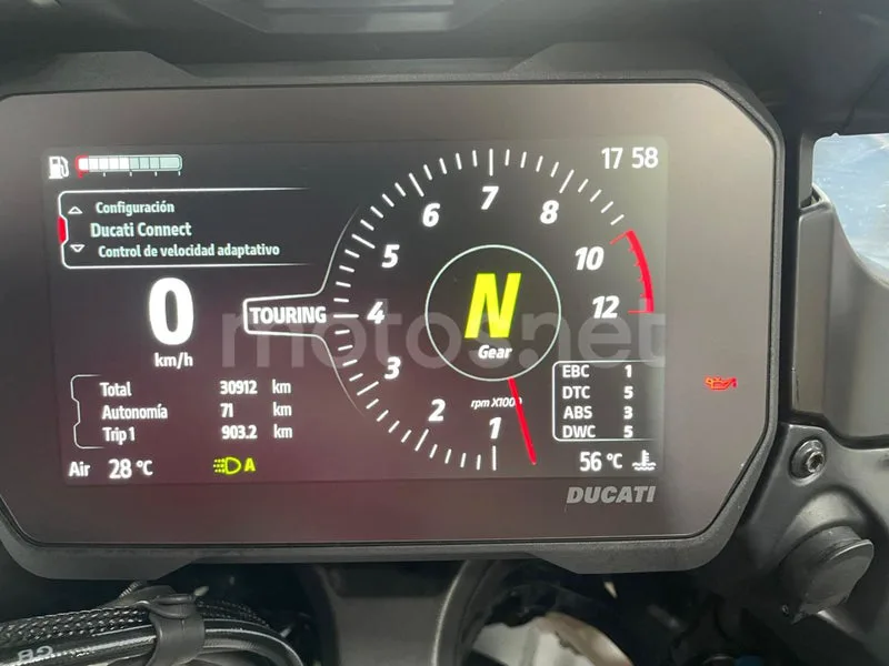 Ducati Multistrada V4 - Vista 5