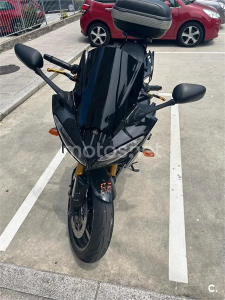 Yamaha FZ8 4499 € 2011 Pontevedra - 2