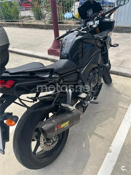 Yamaha FZ8 - Vista 6