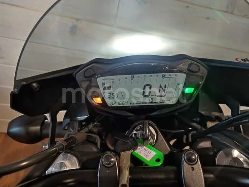 Suzuki SV650 - Vista 13
