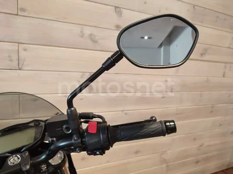 Suzuki SV650 - Vista 15