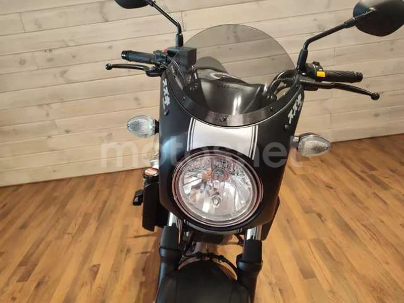 Suzuki SV650 - Vista 10