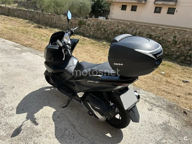 Honda PCX125 - Vista 4