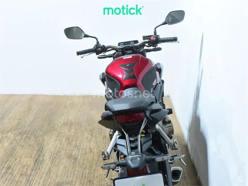 Honda CB650R - Vista 6