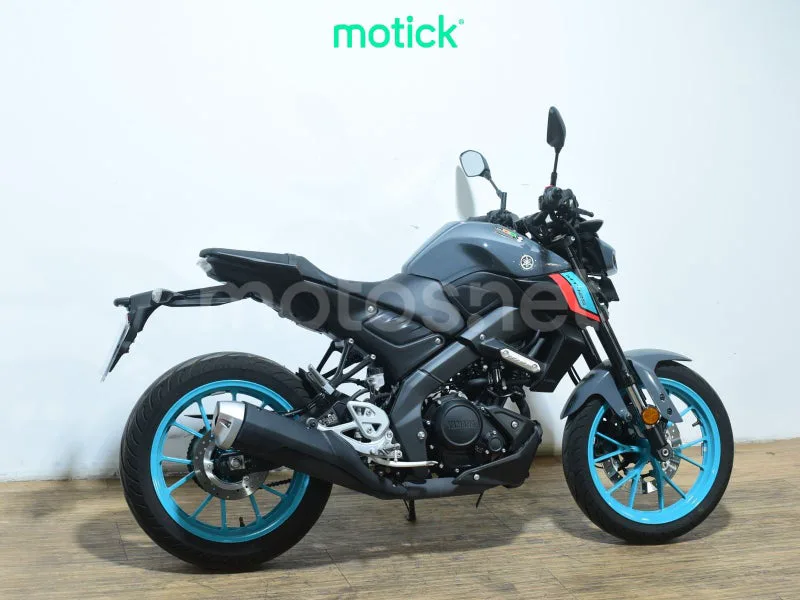 Yamaha MT-125 - Vista 10