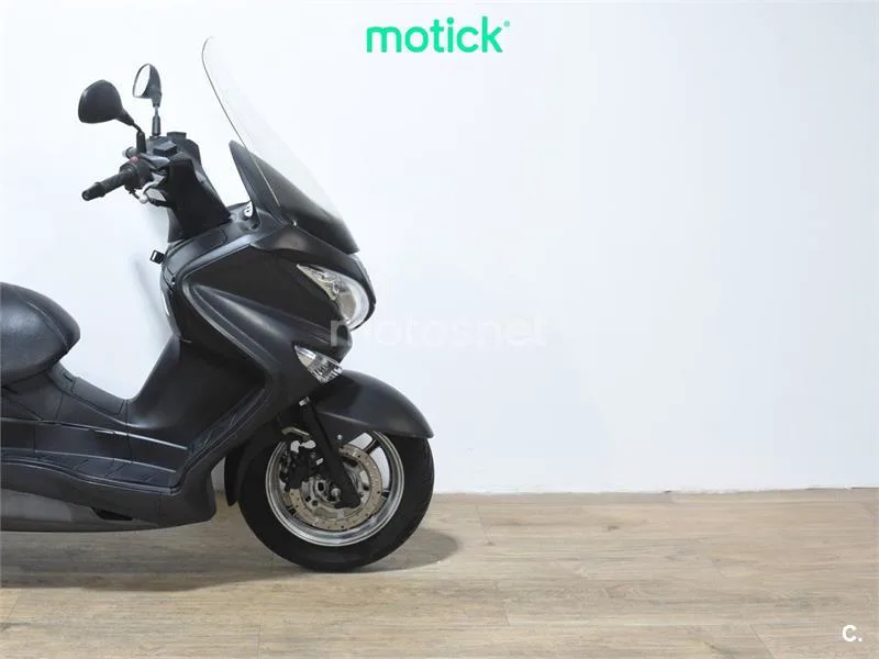 Suzuki Burgman 125 - Vista 4
