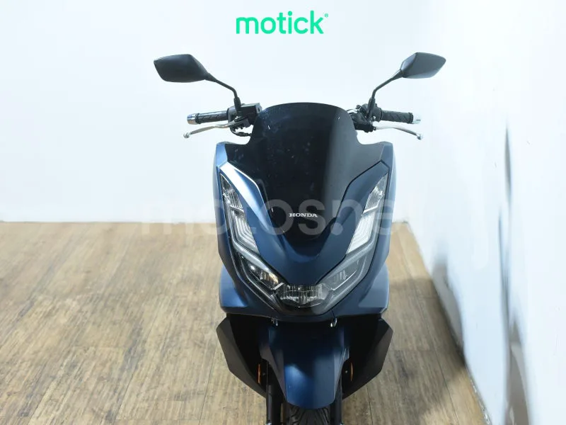 Honda PCX125 - Vista 11