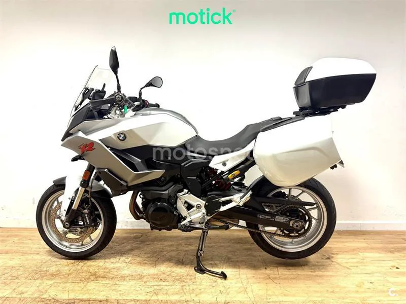 BMW F 900 XR - Vista 7