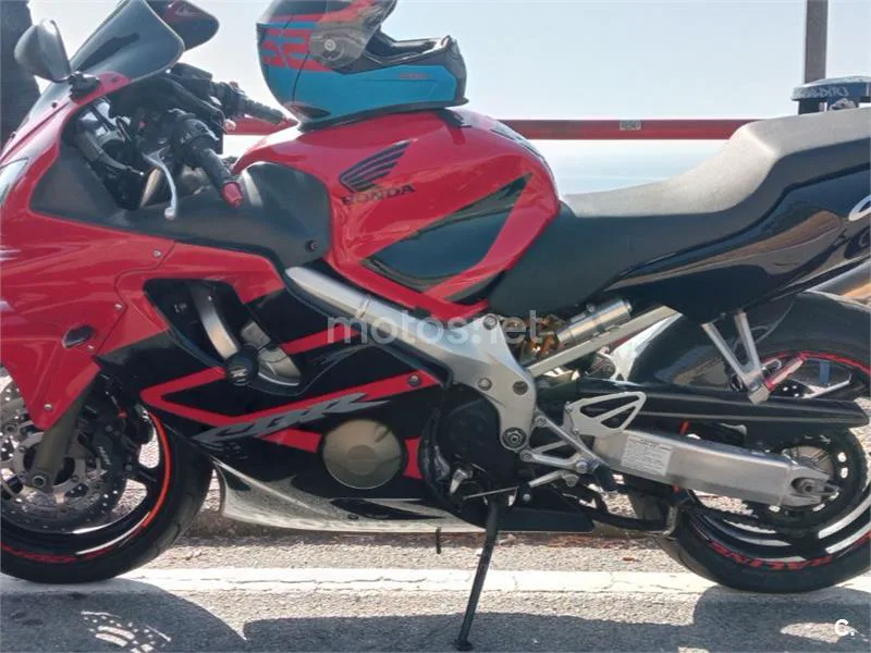 Honda CBR600F - Vista 18