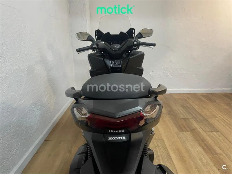 Honda Forza 125 - Vista 10
