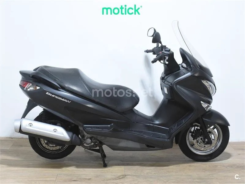 Suzuki Burgman 125 2140 € 2012 Madrid - 2
