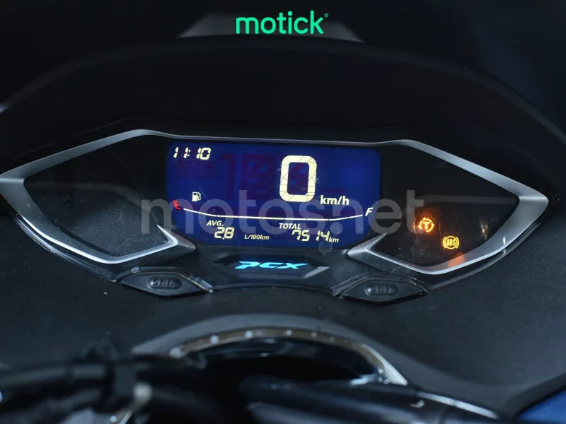 Honda PCX125 - Vista 5
