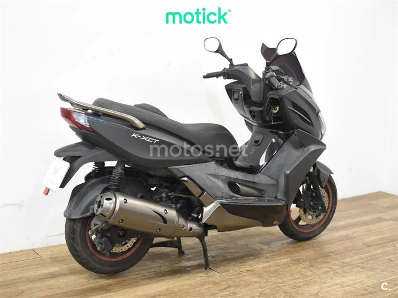 Kymco K-XCT 125i - Vista 8