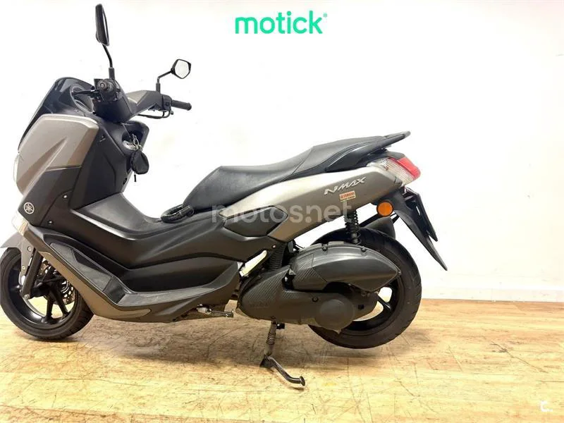 Yamaha NMAX - Vista 9