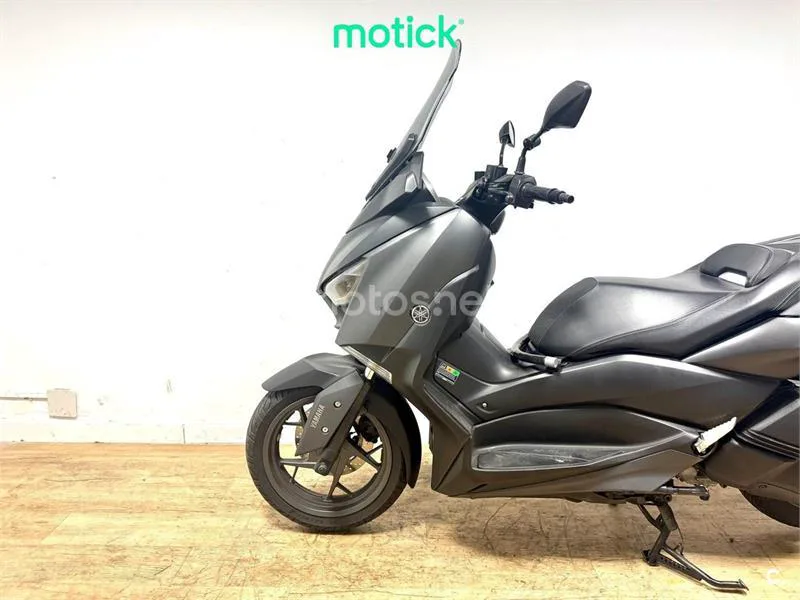 Yamaha XMAX 300 - Vista 8