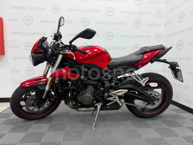 Triumph Street Triple 5290 € 2019 Madrid - 2