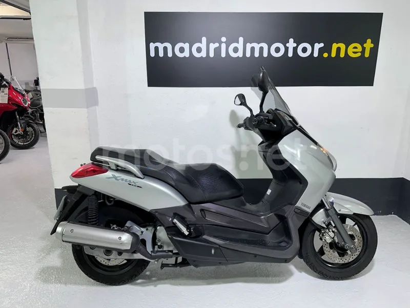 Yamaha XMAX 125 1690 € 2008 Madrid - 1