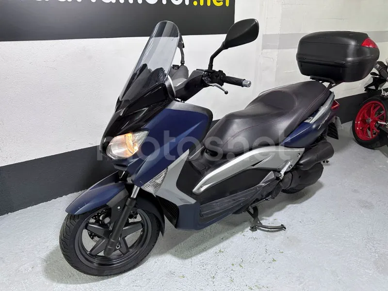 Yamaha XMAX 125 - Vista 4