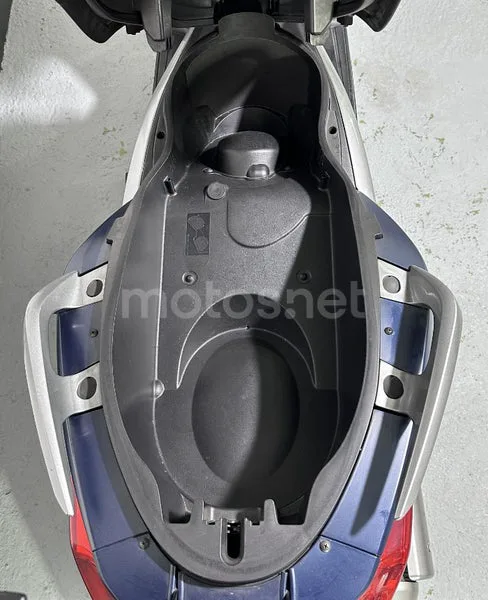 Yamaha XMAX 125 - Vista 32