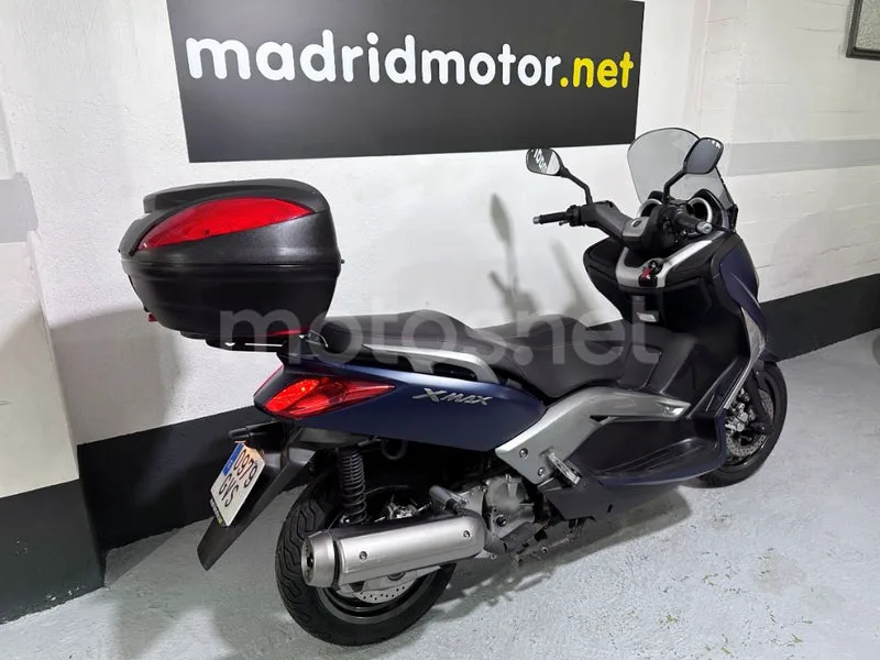 Yamaha XMAX 125 - Vista 5