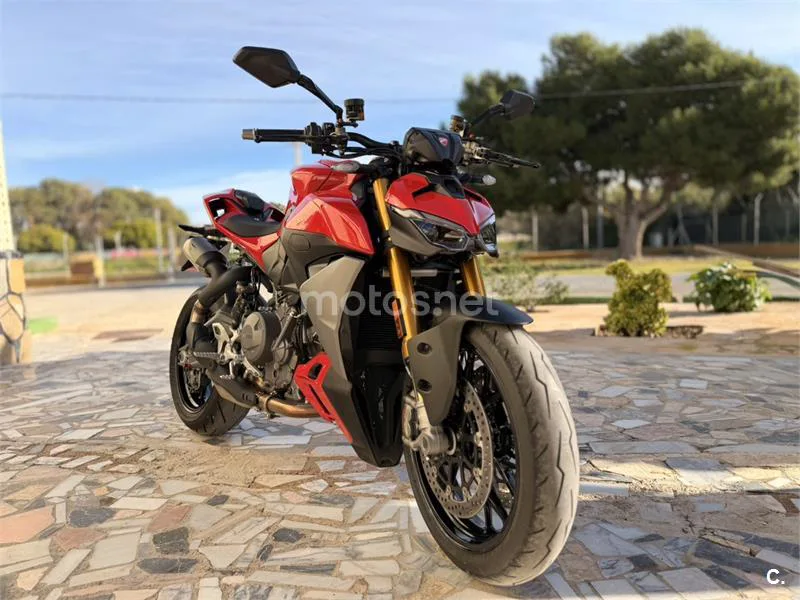 Ducati Streetfighter V2 14.600 € 2025 Murcia - 2
