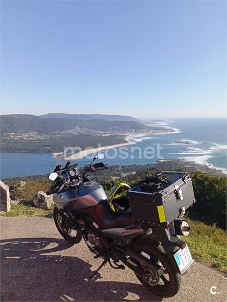 Suzuki V-Strom 650 4000 € 2007 Pontevedra - 1