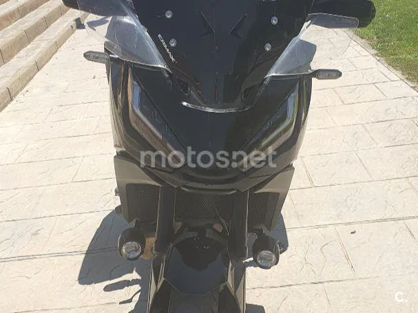 Honda NT1100 - Vista 3