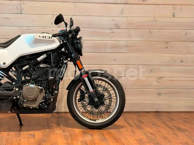 Husqvarna Vitpilen 401 - Vista 8