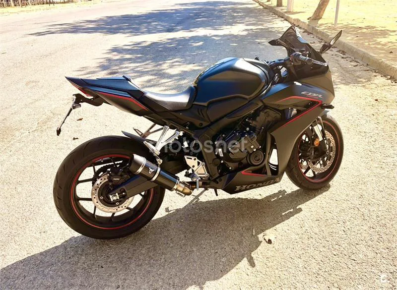 Honda CBR650R - Vista 5