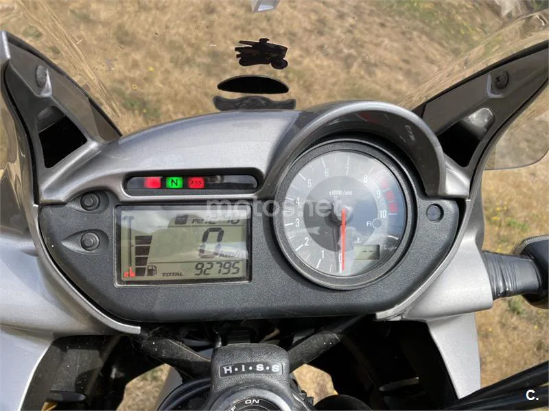 Honda XL700V Transalp - Vista 6
