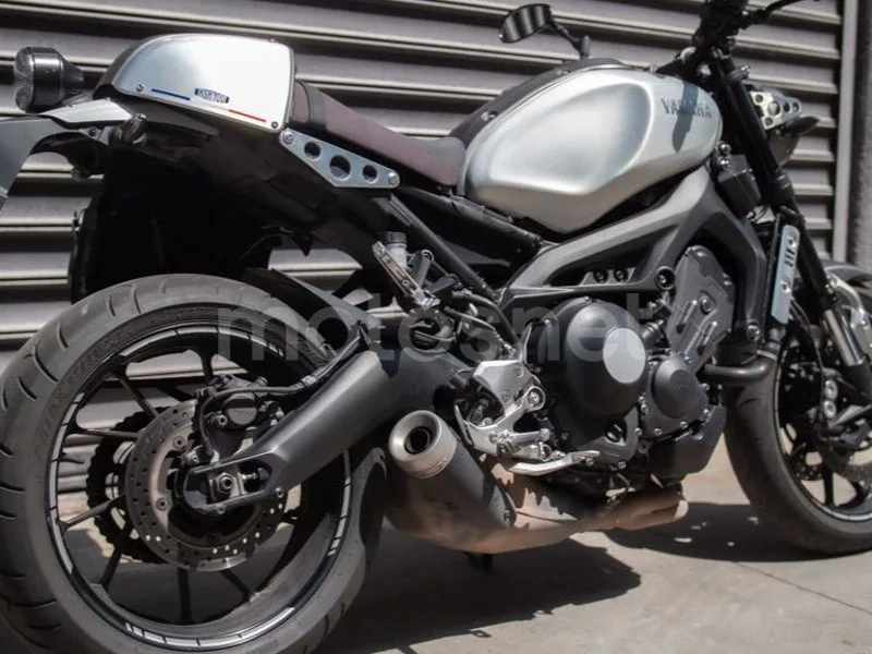 Yamaha XSR900 - Vista 5