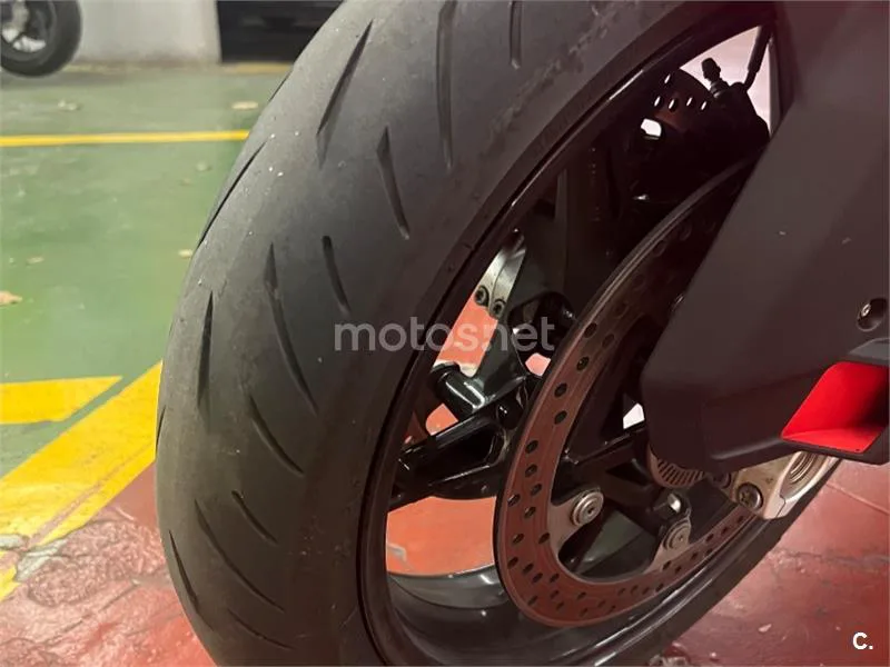BMW S 1000 RR - Vista 4